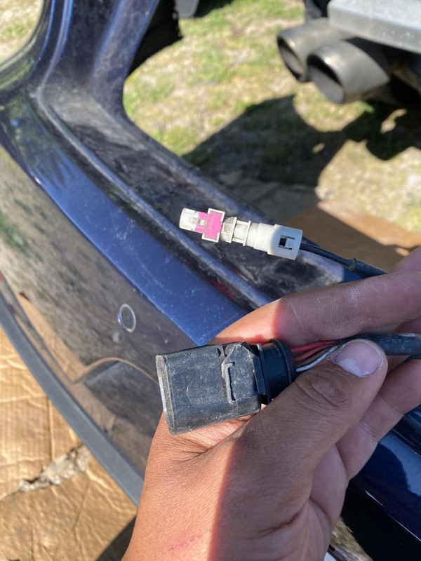 7A770B16-1089-41FC-A843-8705A1D61C28