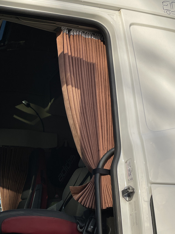 E78BF1DB-9E07-4C7C-A462-B5CE292D3383