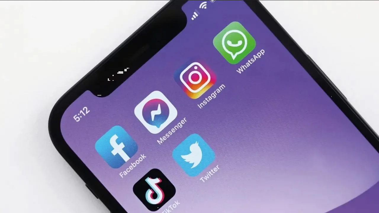 Apps de Facebook, TikTok y X recopilan datos con las notificaciones de iOS