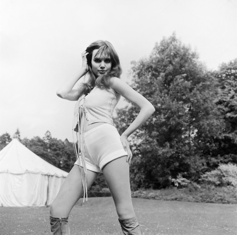 madeline_smith_b65