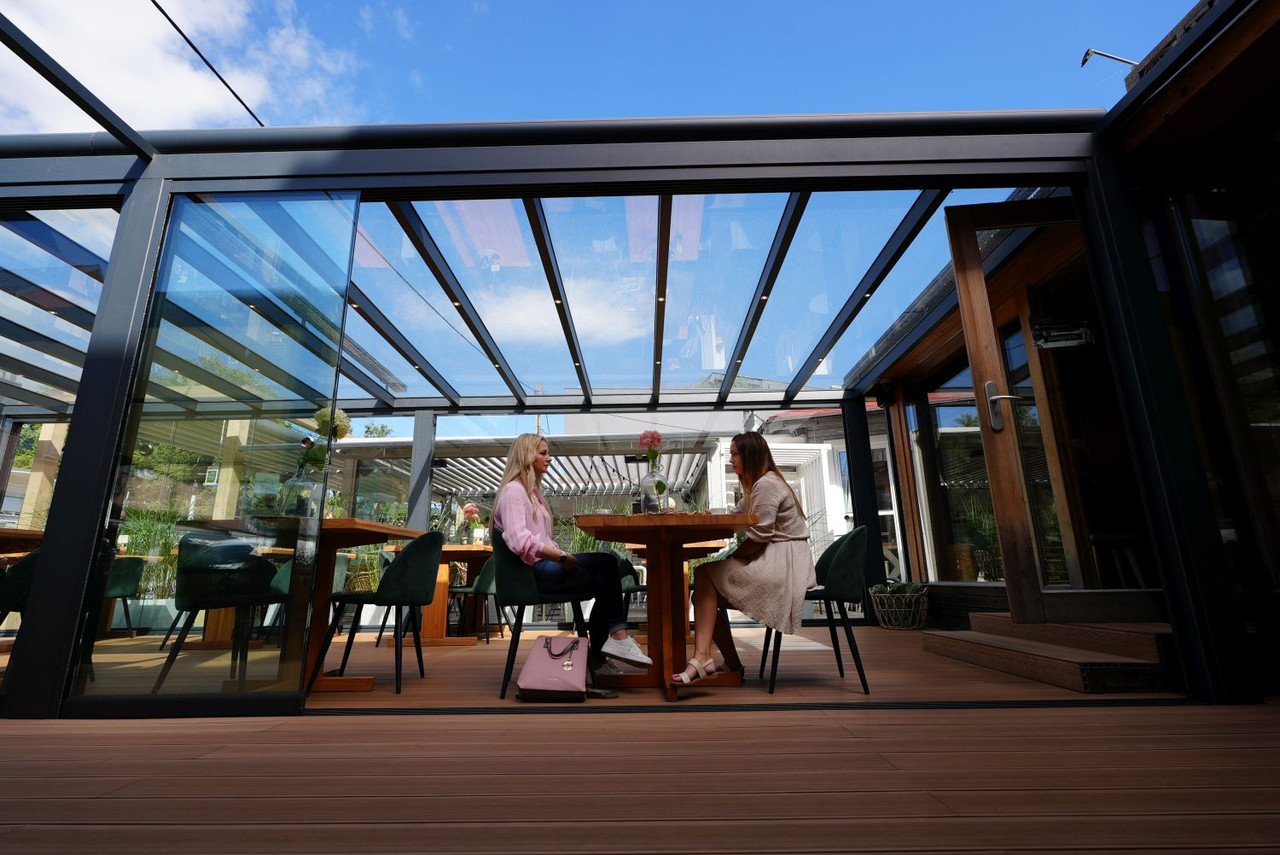 Realizacja ogrodu zimowego dla restauracji 27