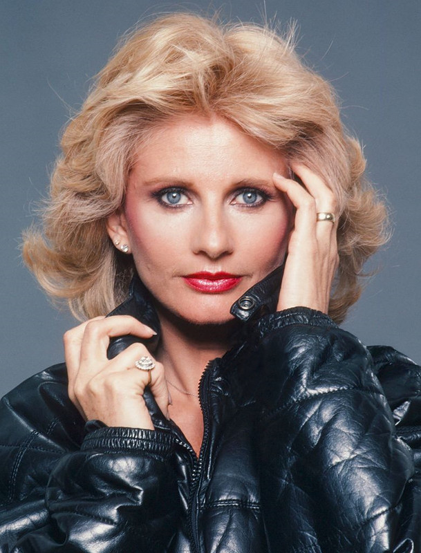 jill_ireland_b30