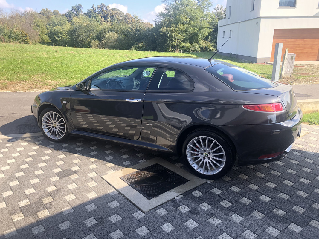 063559D0-952C-41BC-9CDF-CFE01A5A1440