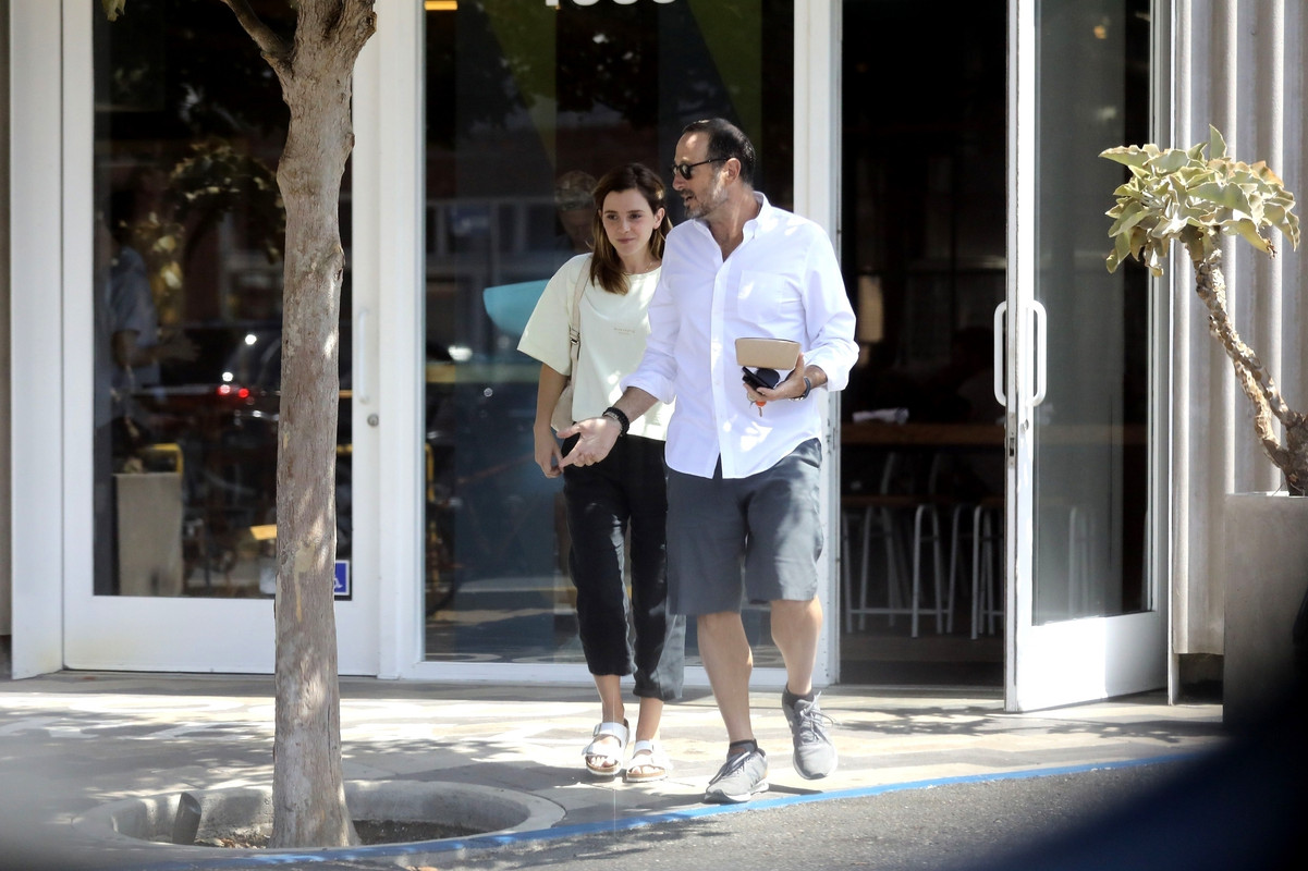 emmawatson-photogallery.blogspot.com (22)