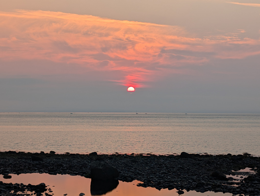 PXL-20250902-135129828-RAW-01-COVER.jpg