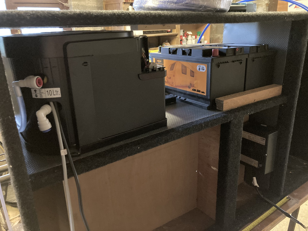 86F5DFA4-119E-4325-91D1-73FF192CB6E5