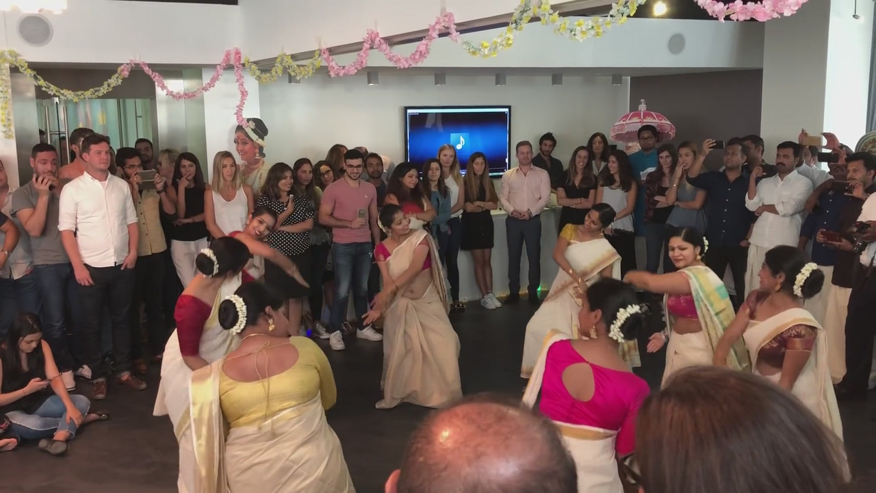 Thiruvathira  Onam Dance[21-25-10]