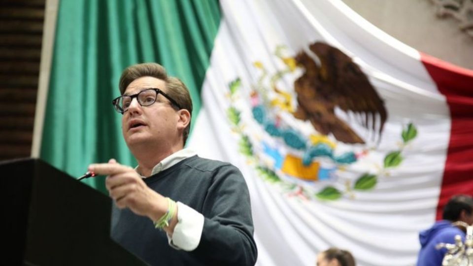 Salen más 'corcholatas': MC destapa a su candidato para el Gobierno de la CDMX