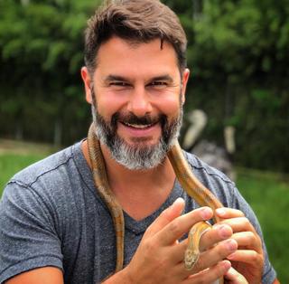 56FBB9F2-E968-439B-B421-1C21CC5AF5FC