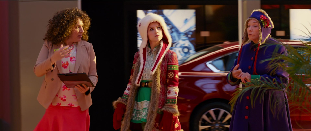 Noelle (2019) (1080p WEB-DL x265 SAMPA)-12