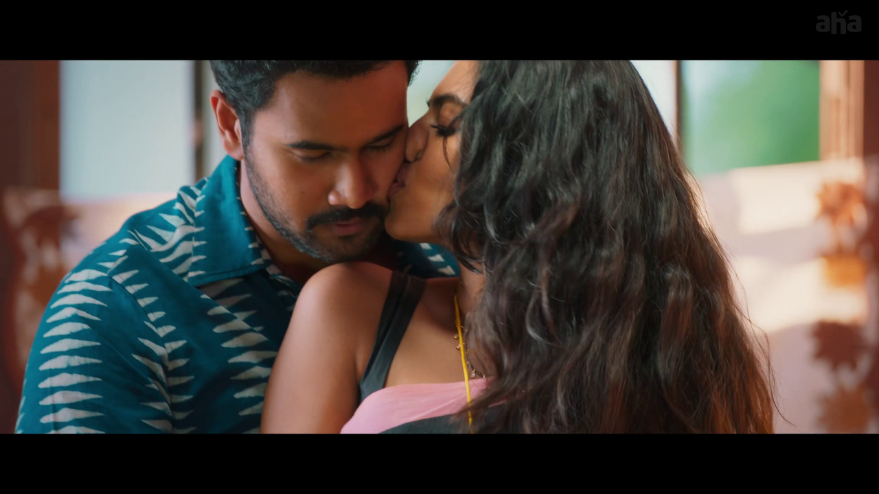 vlcsnap-2024-05-17-03h07m16s758