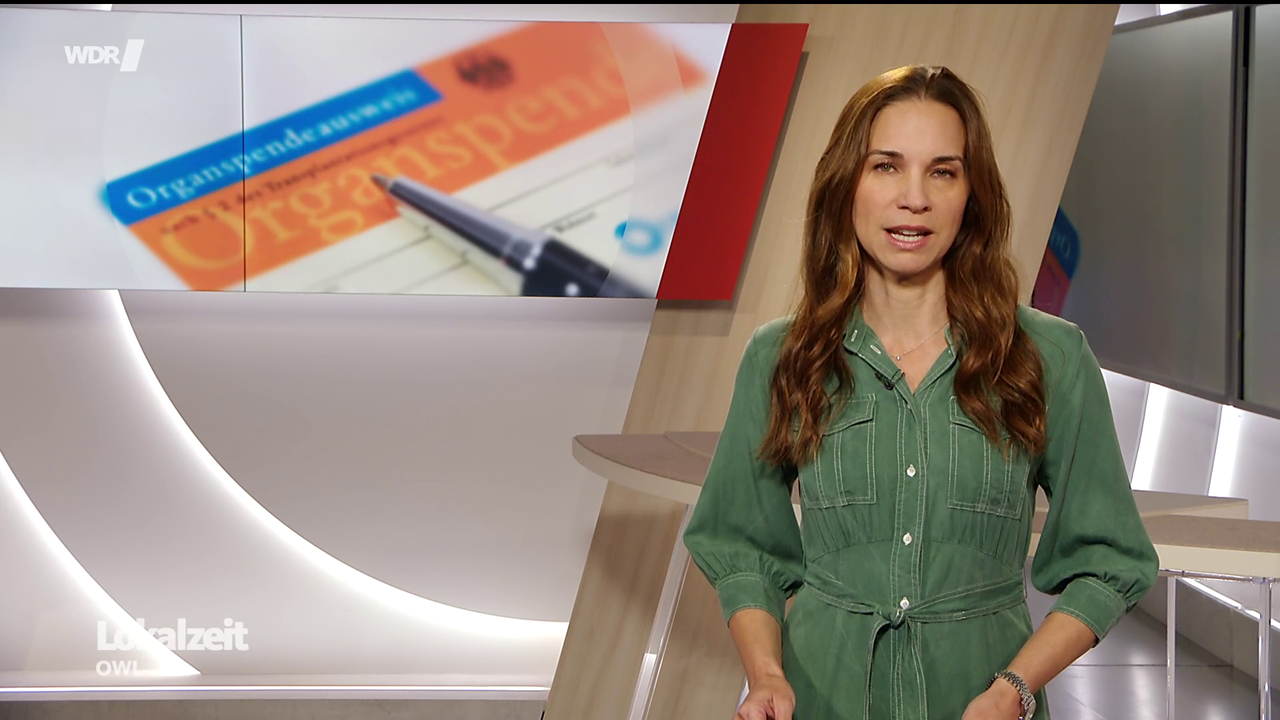 Kristina Sterz WDR Lokalzeit OWL 05 06 2026 82X Caps 22