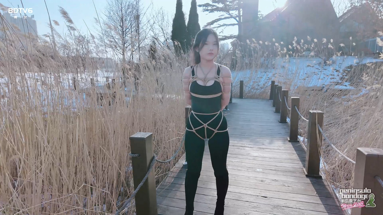 半岛束艺 全缚武装的4小时 缇娜.mp4_20240315_140603.779