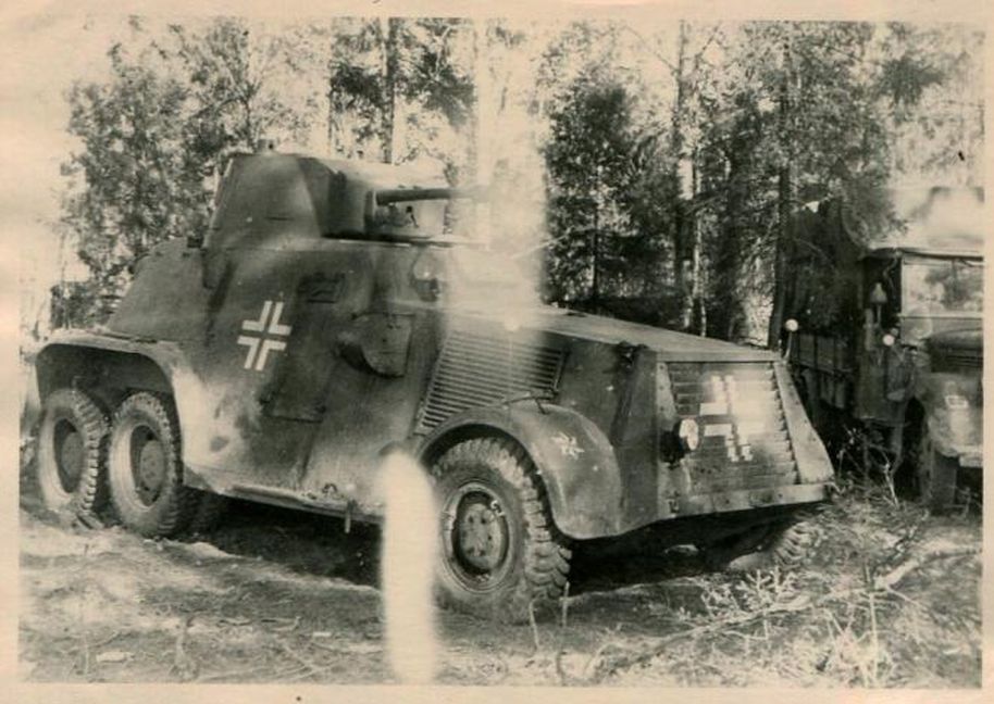 RnMOoKxIHGVt139153690335P4415