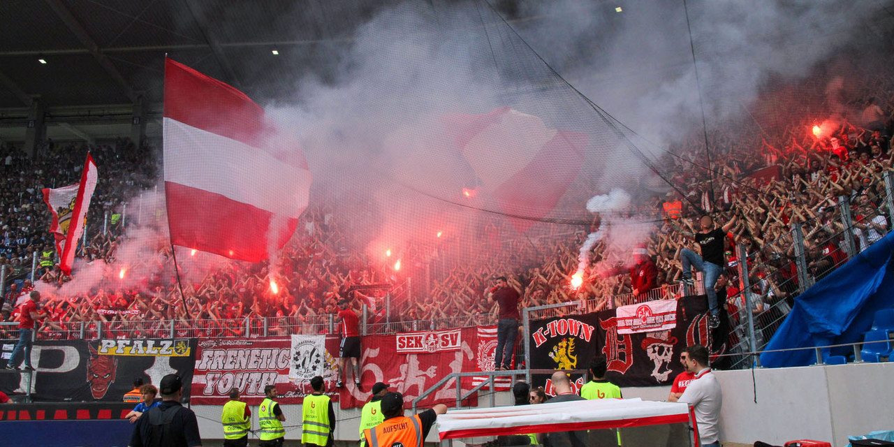 karlsruher-sc-1-fc-kaiserslautern-2-bundesliga-2022-2023-19