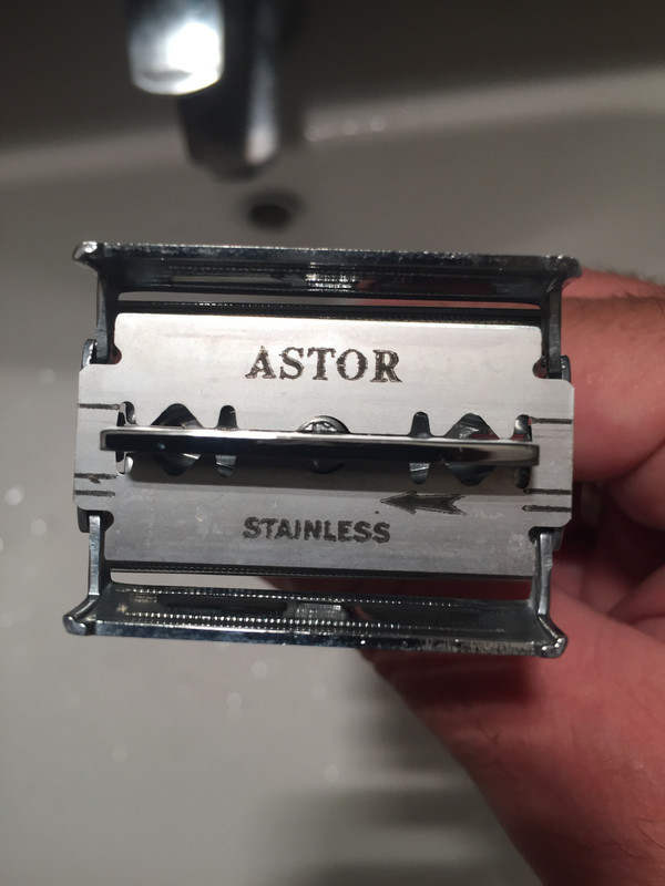 72335119-2D47-4421-9C3B-6999702F7EB7