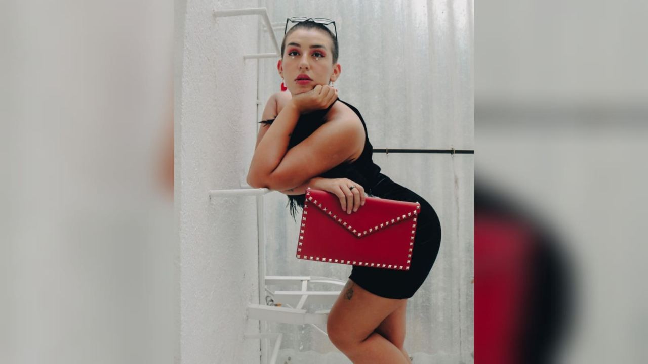 Niurka y Romina Marcos despiden el año presumiendo cuerpazo desde la playa