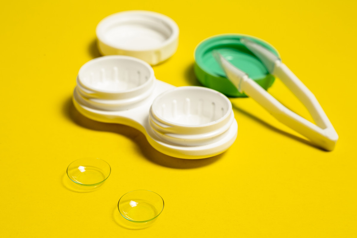 Understanding the Various Types and Uses of Contact Lenses