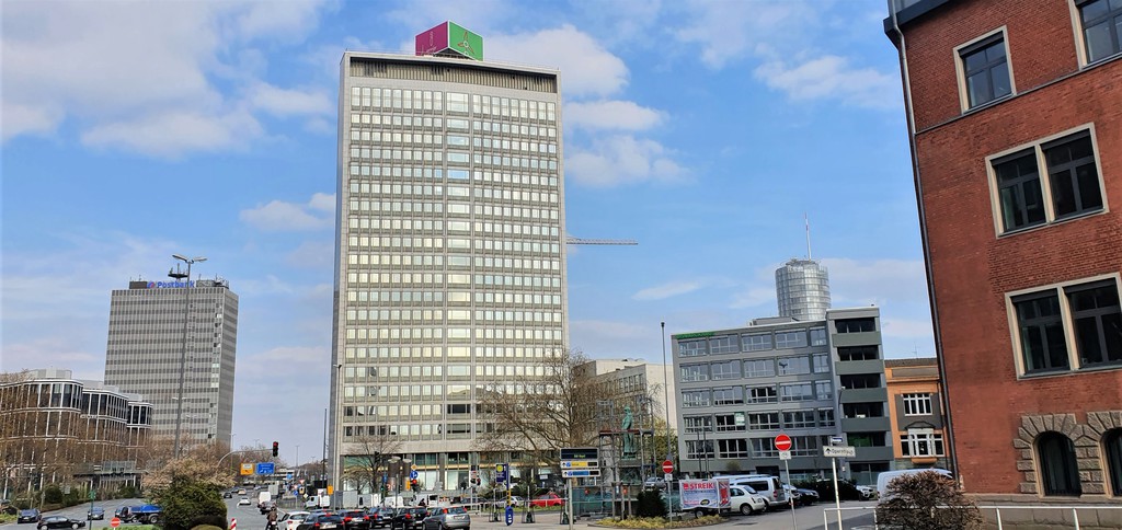 2021-04-08-essen-skyline-krupp5-1.jpg