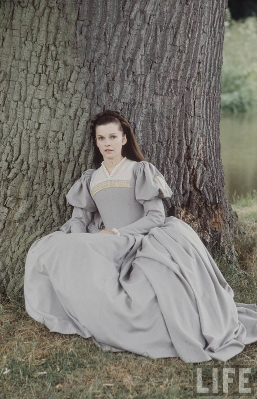 genevieve_bujold_b37