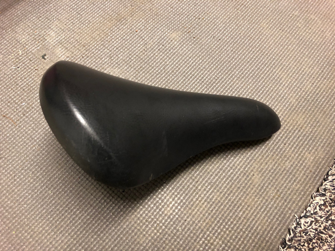 D10F87B8-4B4A-4F98-B627-8C9B6BA5831E