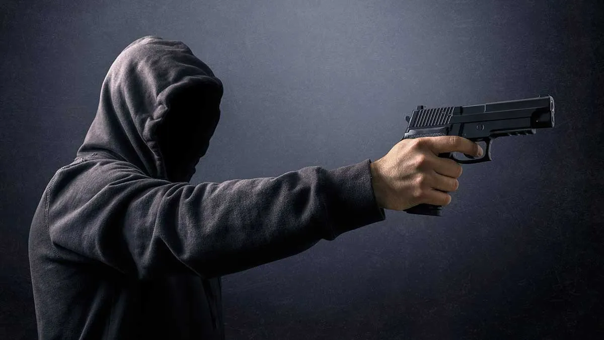 Menores de edad asaltan y matan a un hombre en plena vía pública