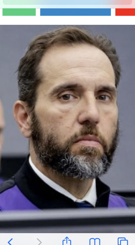 B8F4B777-0005-453A-890A-D989C14E7055