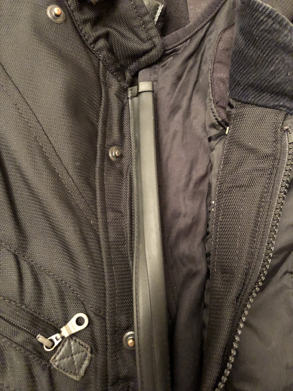 572ABA90-8E2E-4F7F-BB81-90A8B7AB45AB