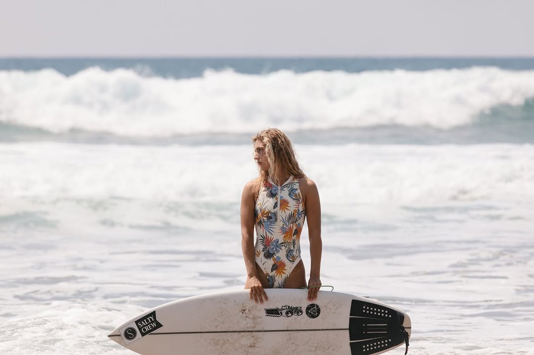 SURfing438@salty_crew_womens swim line=@anafletchers