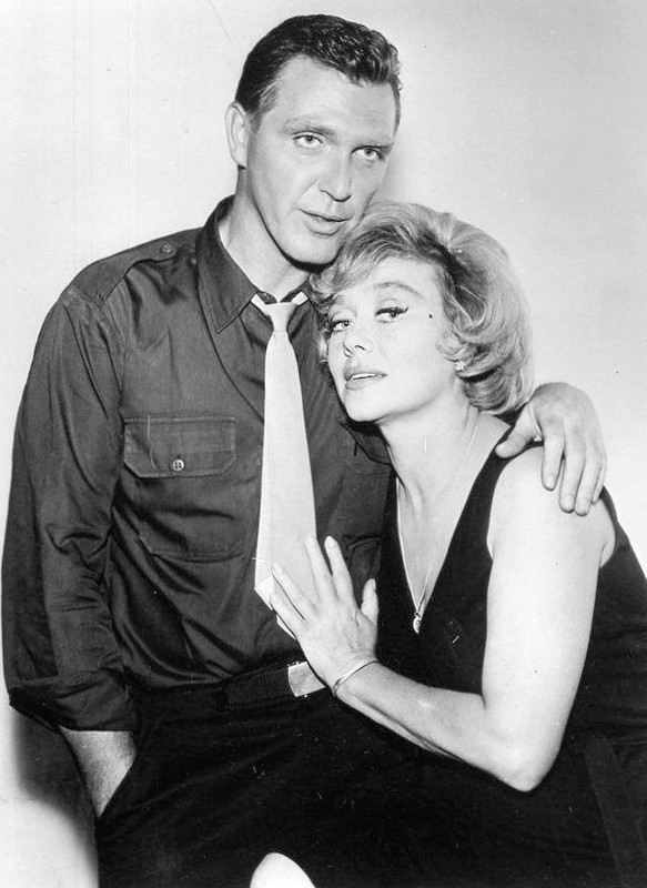 glynis_johns_b06