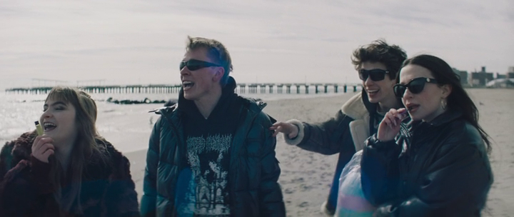 vlcsnap-2025-06-22-19h22m50s074