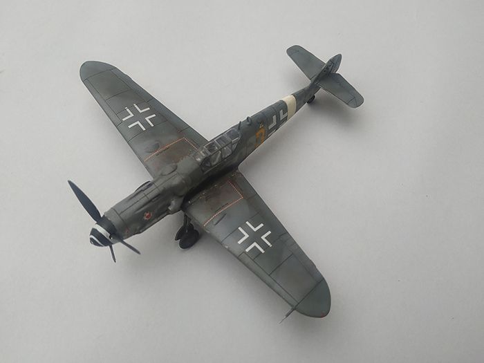 Bf-109G-6 JG-77 Steinheurer, AZ models, 1/72 IMG-20211107-095648