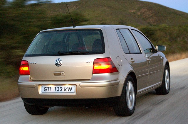 Volkswagen-Golf IV