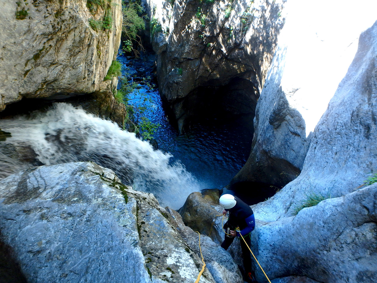 Journée montagne randonnée et canyoning Vallée d'Ossau