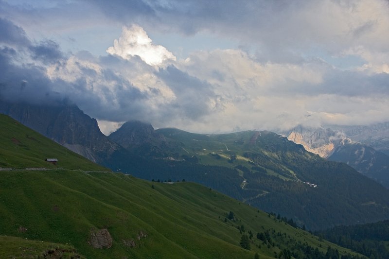 https://i.postimg.cc/d1vr3pwz/068-IMG-0141.jpg