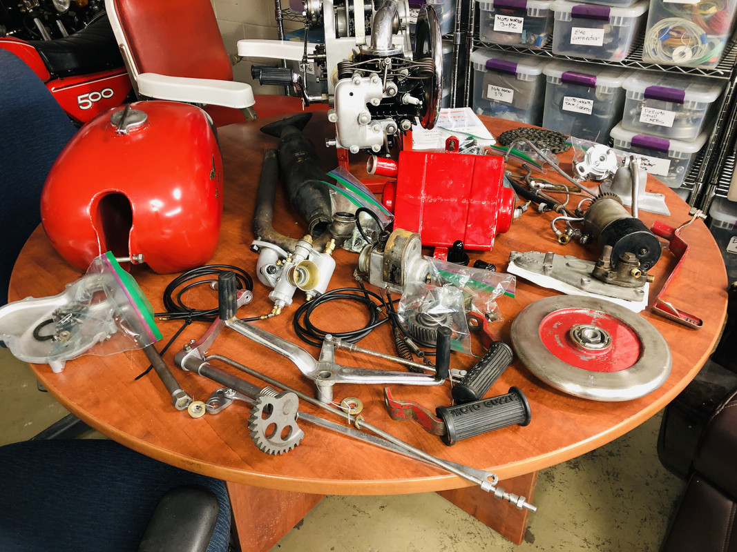 E6785159-1418-4417-95ED-E239E0BF8831