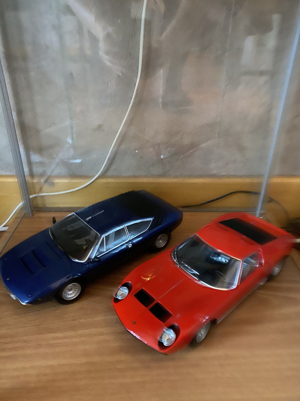 2E94EC68-7301-48F3-8D17-7DFE3147F4E9