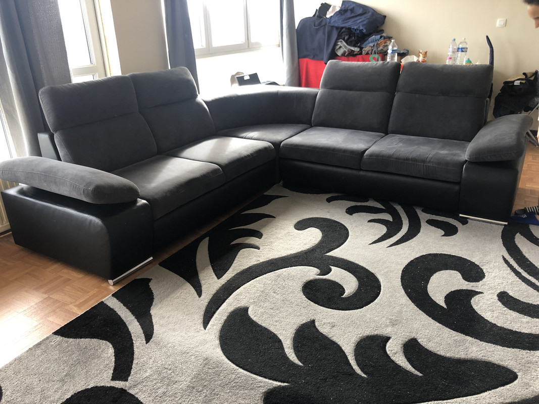 C5614E96-C6E7-40F8-B6BE-730E8272BABC