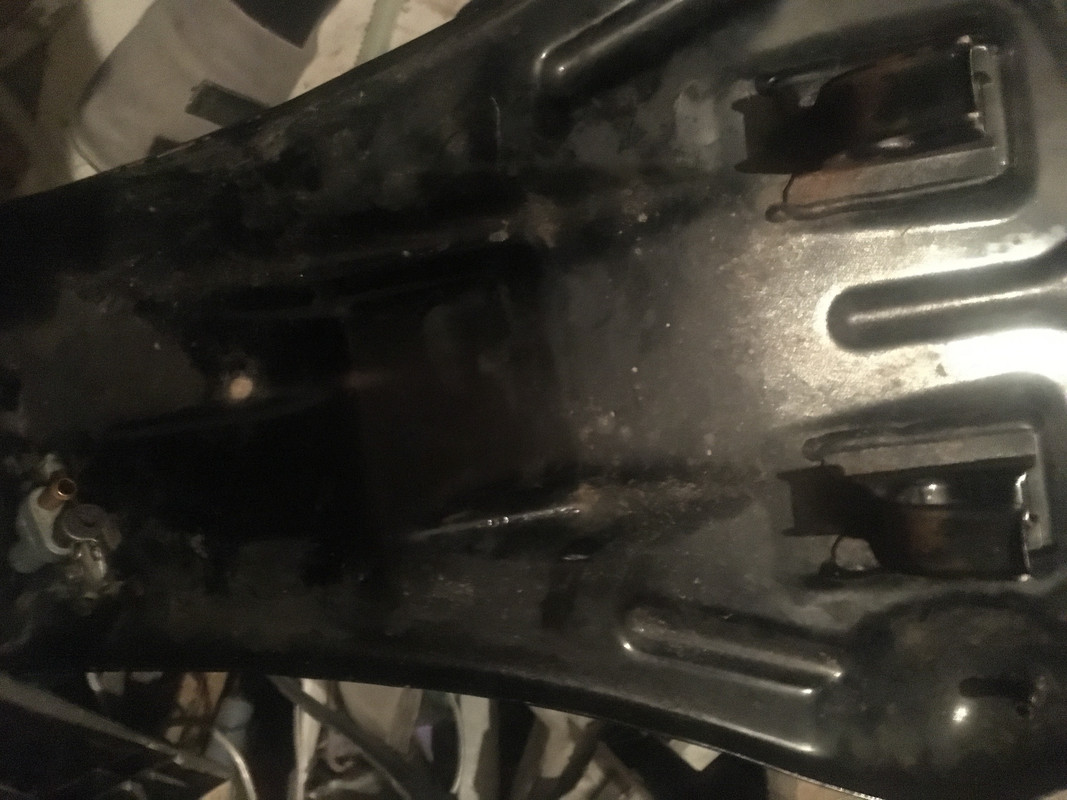 35F8776A-DE03-4072-841B-1CA255CFC241