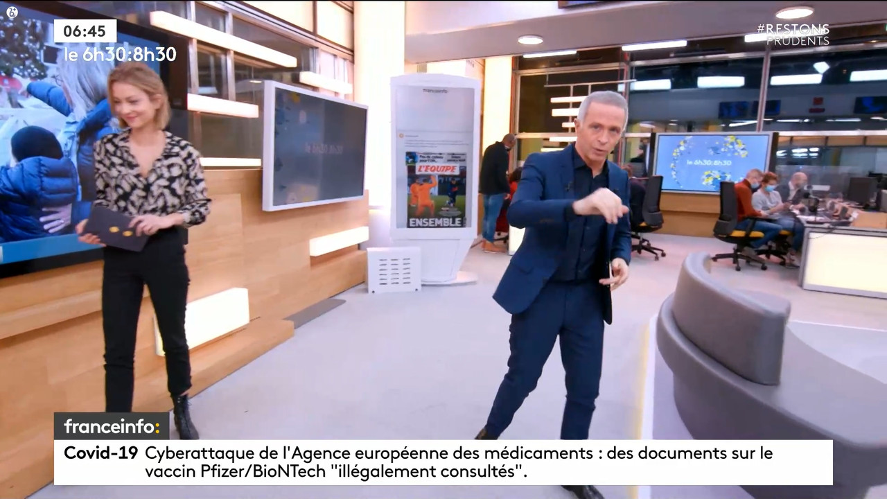 12.10 - 05.29.00 - Le 6h30 9h30. Entre JT, chroniques, invités et rev....ts_snapshot_00.22.32.951