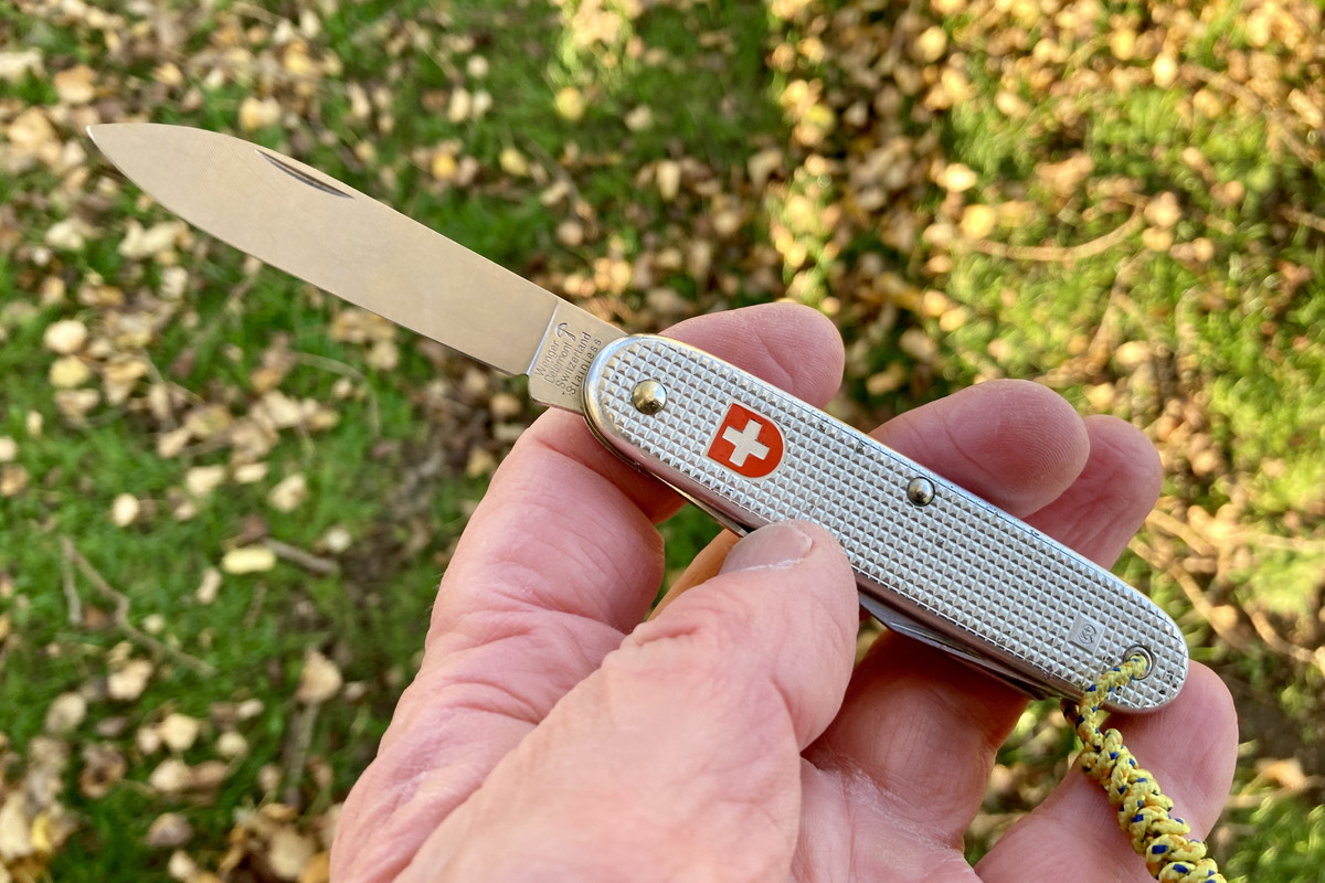 9A422CF4-6B99-49BF-B4C5-56F8077F939F