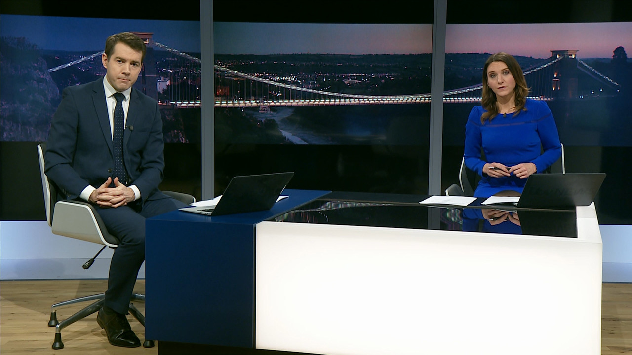 01.11 - 18.00.00 - ITV News West Country. News for Devon, Cornwall, S....ts_snapshot_12.45.905
