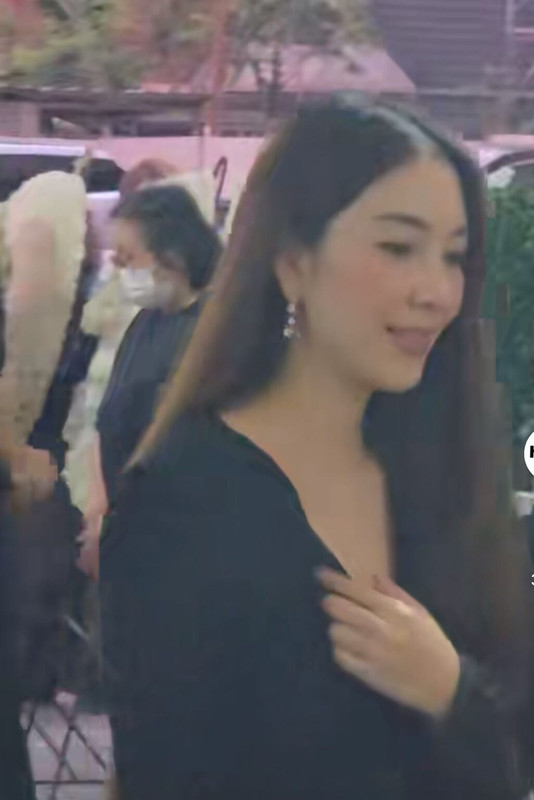 gal-9800658-20250609064113-30fefde