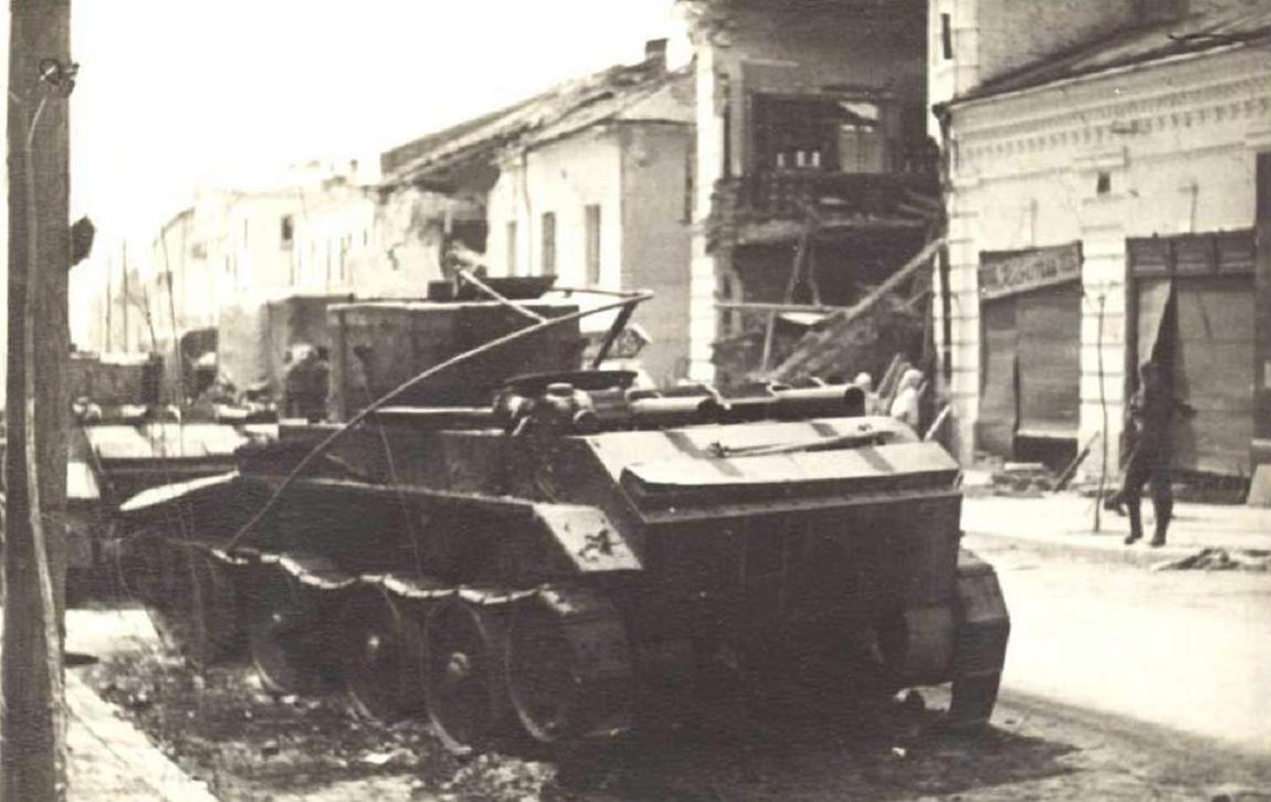 Broken BT-7_16a11. Полоса наступления 14 ТД