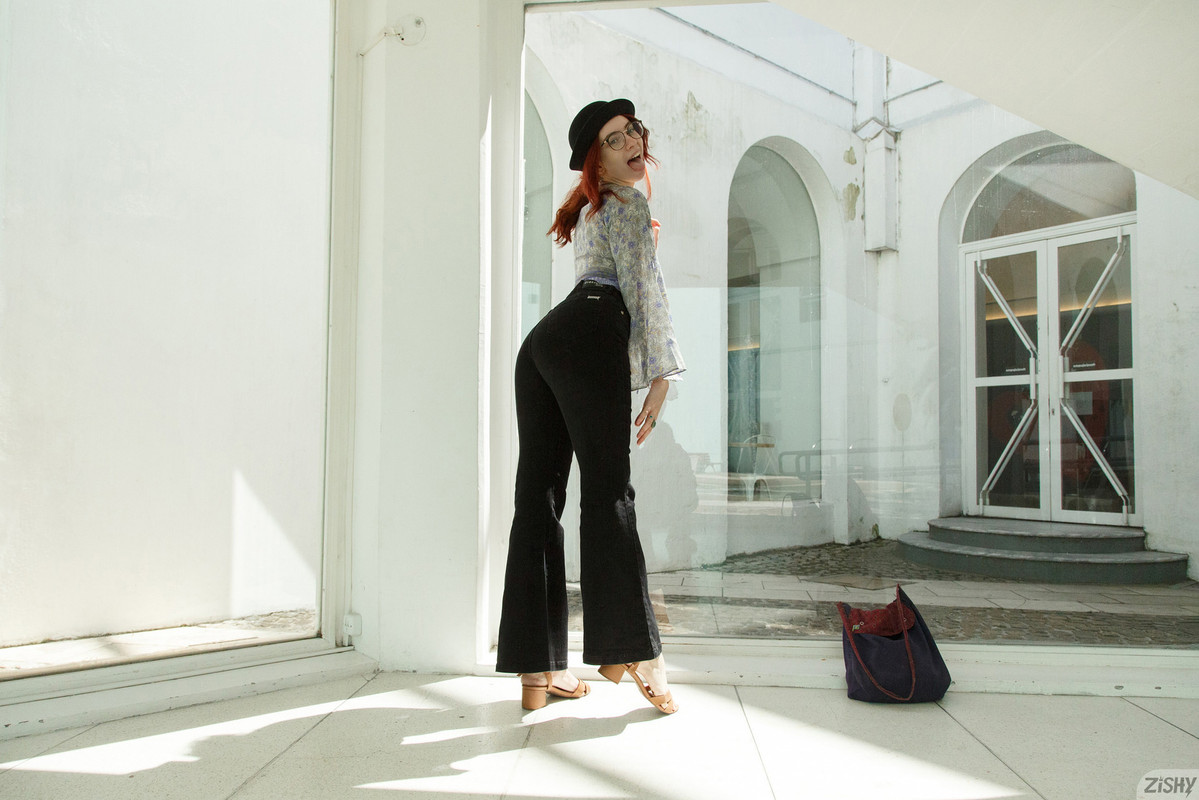 full_014_7724104631123535