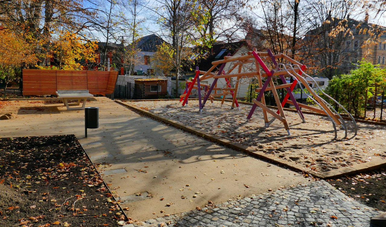 Bild: https://i.postimg.cc/d335ML84/P1320605.jpg