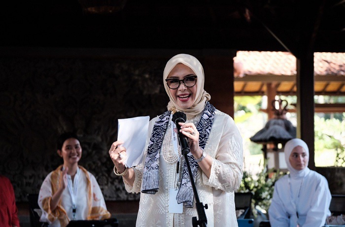 President of Global Modest Fashion Week Association (GMFW), Nur Asia Uno mengatakan World Tourism Day 2022 adalah momen yang tepat untuk memperkenalkan kain-kain terbaik yang dimiliki Indonesia kepada dunia, Selasa (27/9/2022).
