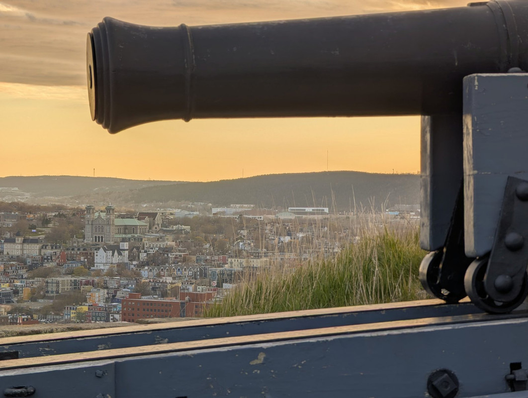 PXL_20250527_222745652.MP~2