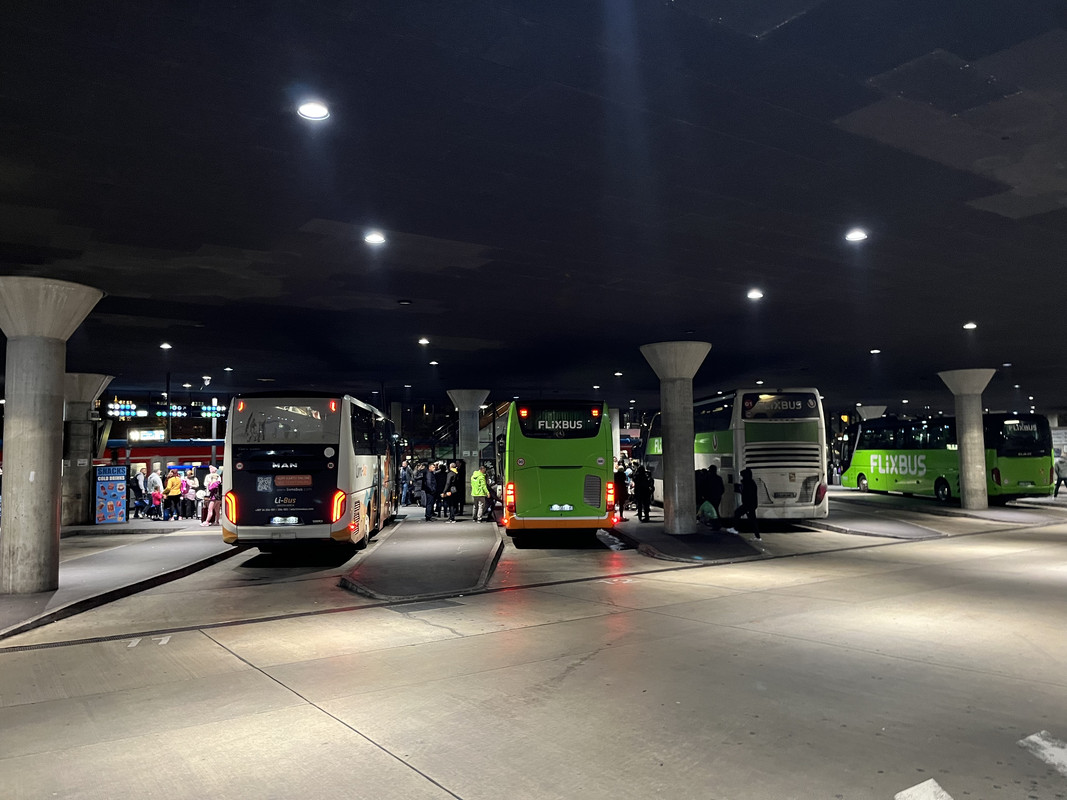 748332E9-665A-4B3C-9D44-536AE3E9407D