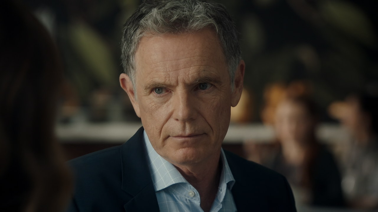 The.Resident.S04E04.Moving.On.and.Mother.Hens.1080p.10bit.AMZN.WEB-DL.DDP5.1.HEVC-Vyndros.mkv_snapsh